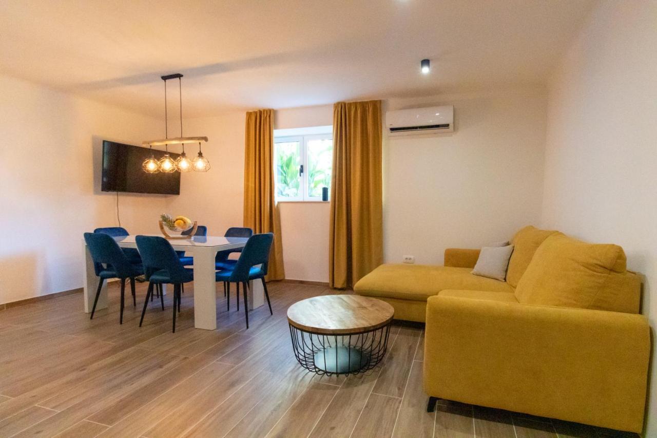 Lily Split Center Apartamento Exterior foto